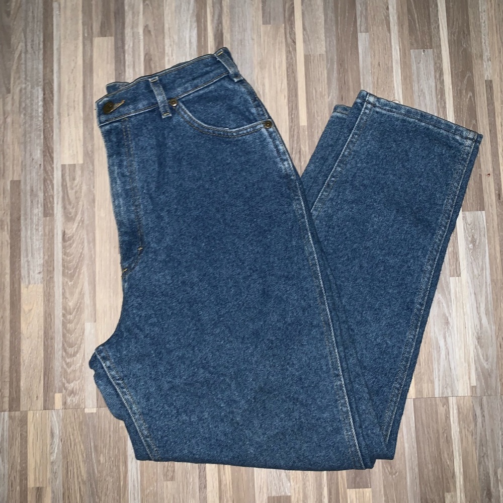 VTG Lee High Waisted Mom Jeans.